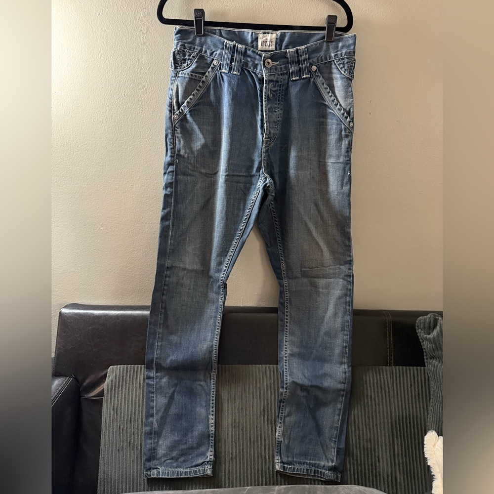 Levi’ Men's Jeans 32 or 34 US